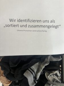 Mehr über den Artikel erfahren Hassen Sie auch die täglichen Socken?