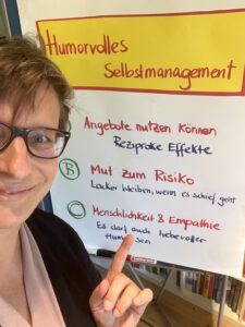 Mehr über den Artikel erfahren Wann hat Dir Humor zuletzt etwas kaputt gemacht?